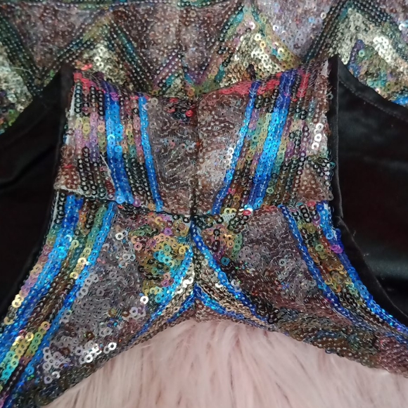 Shorts - Picture 5 of 14